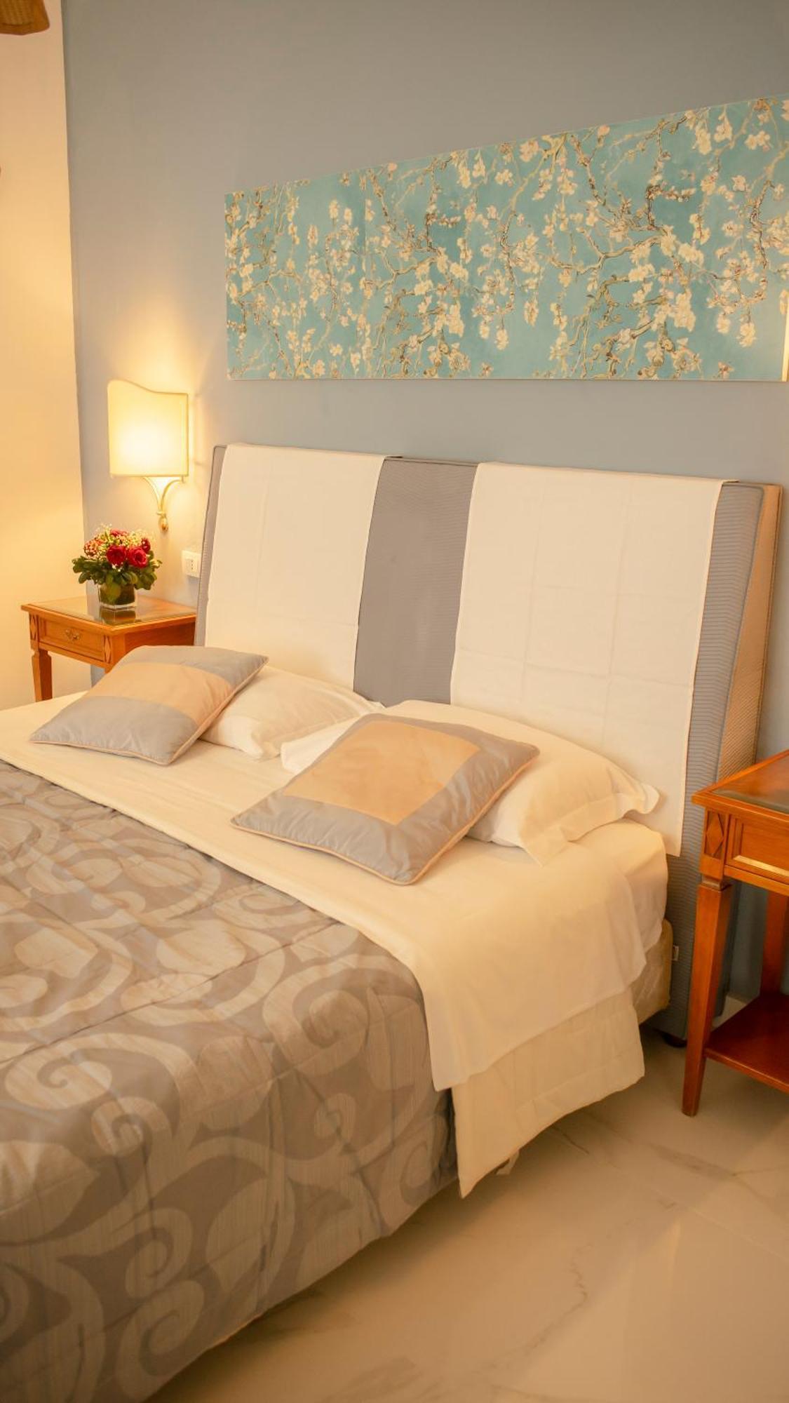 Hotel Sinuessa Terme Mondragone Bagian luar foto