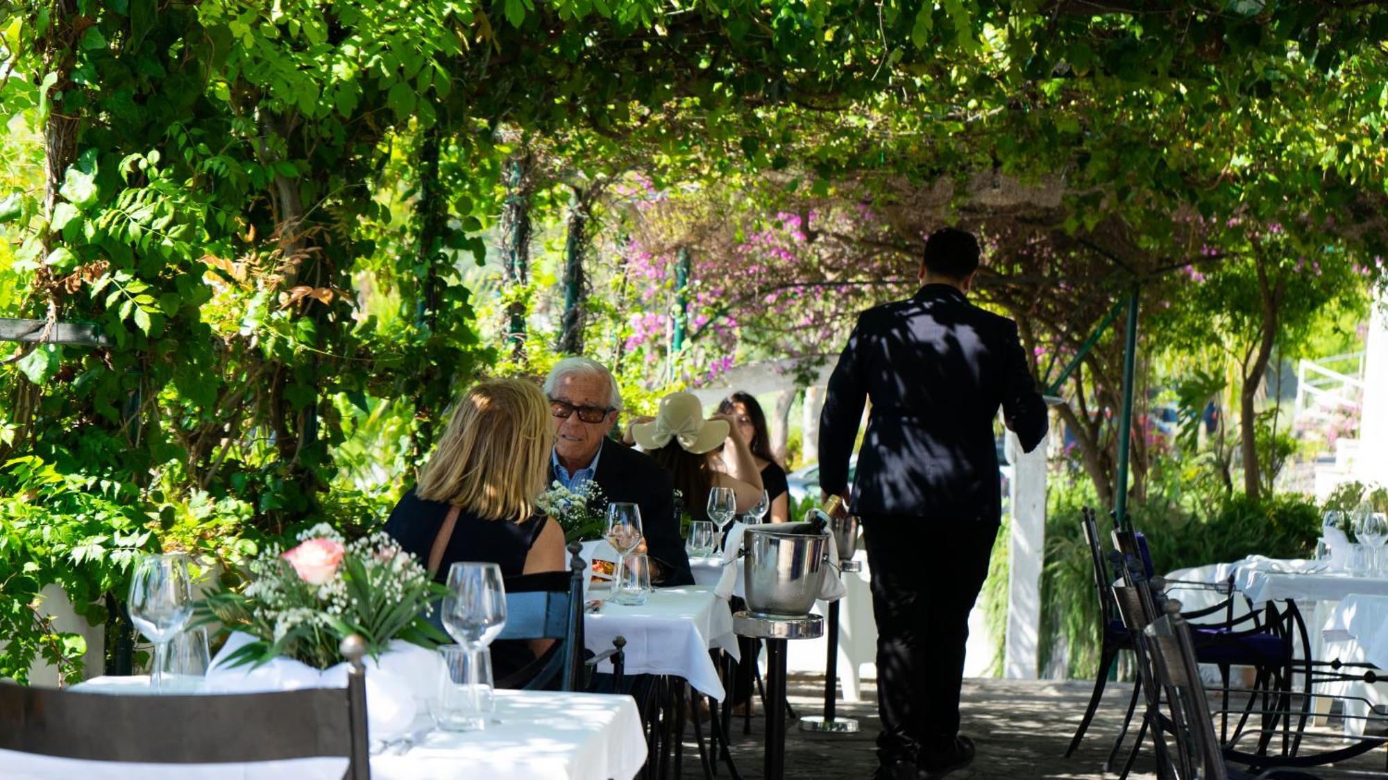 Hotel Sinuessa Terme Mondragone Bagian luar foto