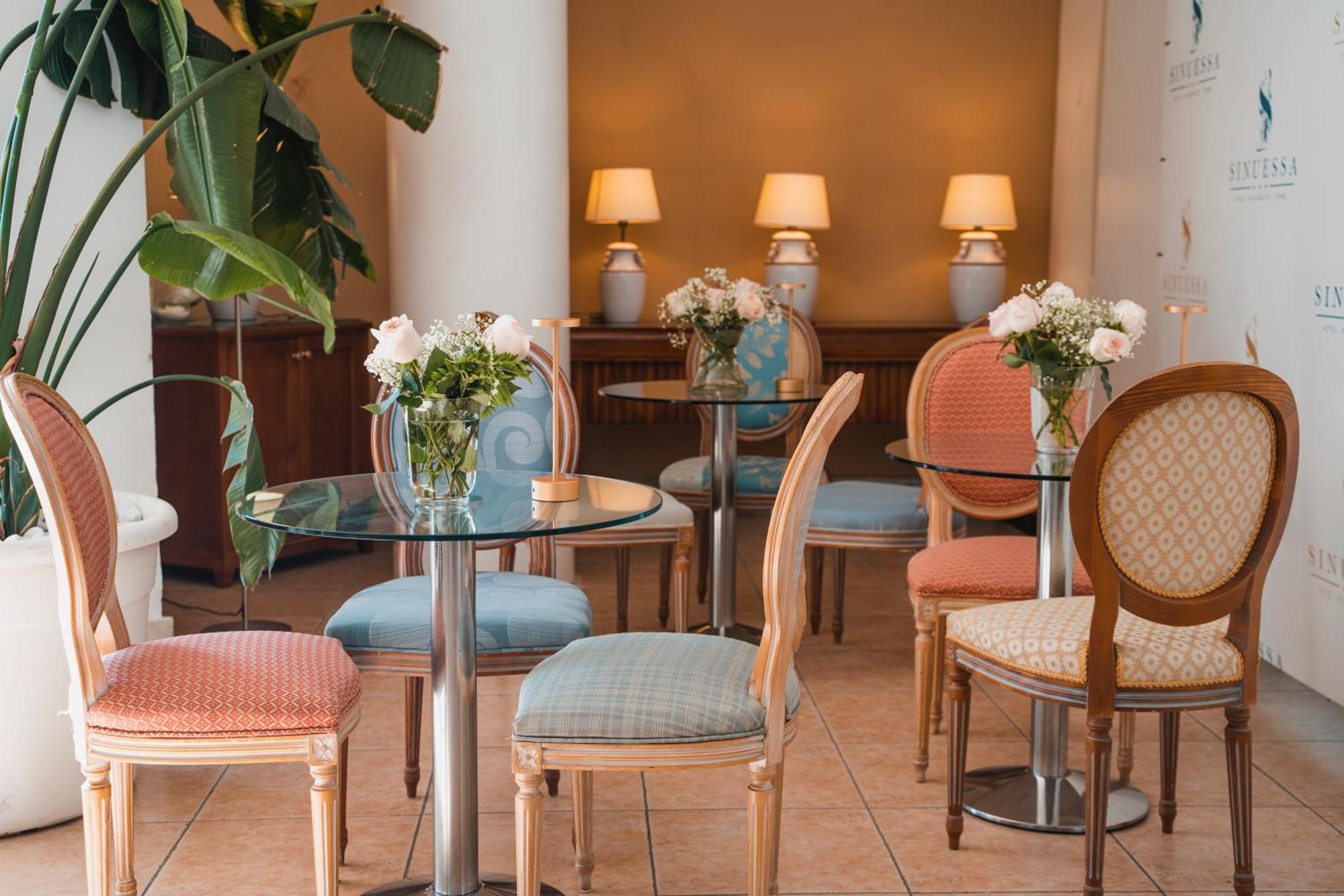 Hotel Sinuessa Terme Mondragone Bagian luar foto